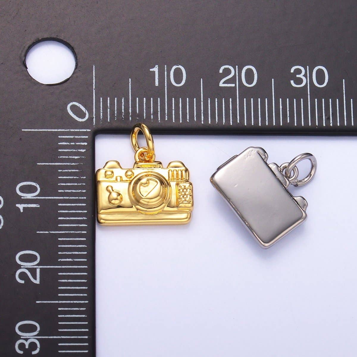 24K Gold Filled Vintage Photography Camera Charm in Gold & Silver | N013: GOLD