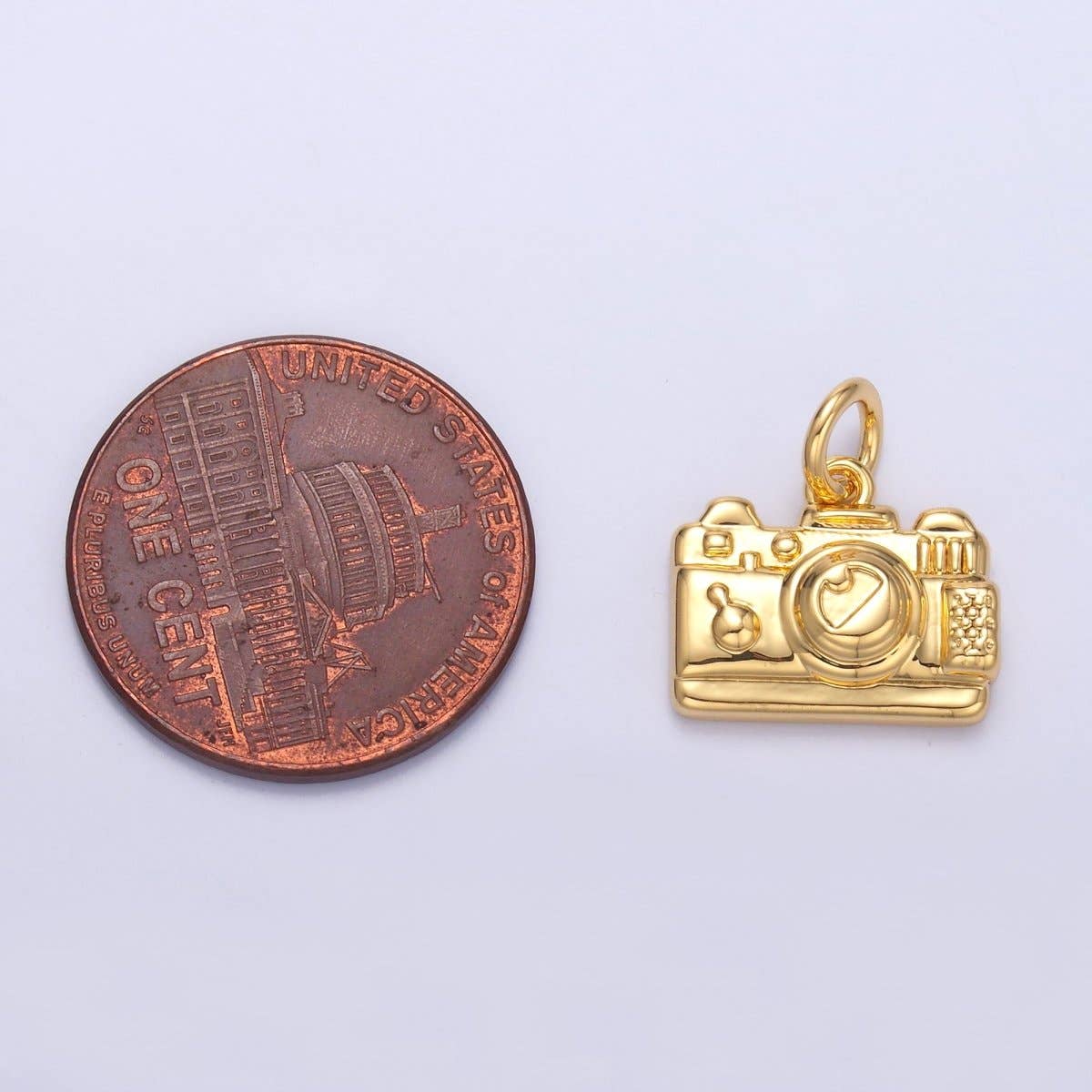24K Gold Filled Vintage Photography Camera Charm in Gold & Silver | N013: GOLD