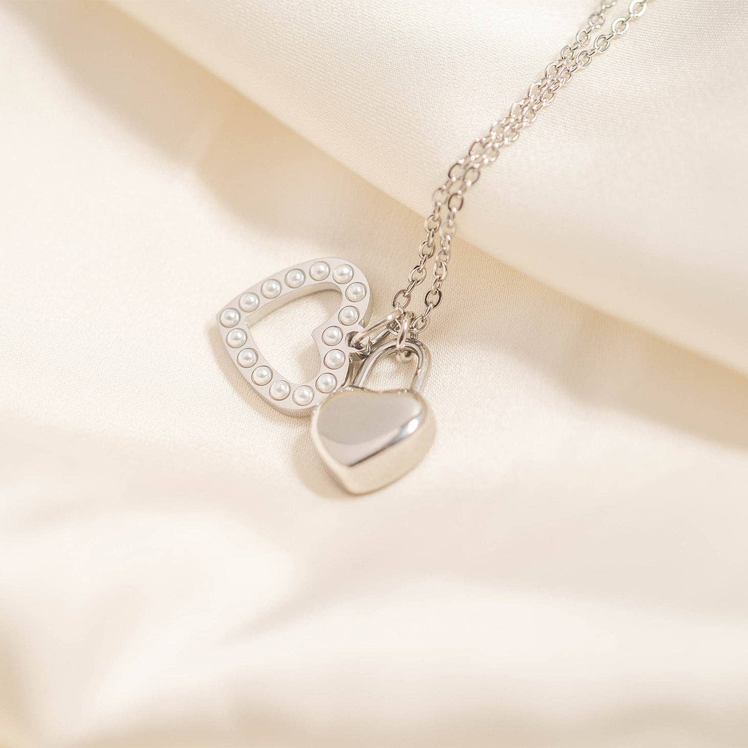 (9pc) 18K Gold PVD Stainless Steel Heart Charm Set: Gold
