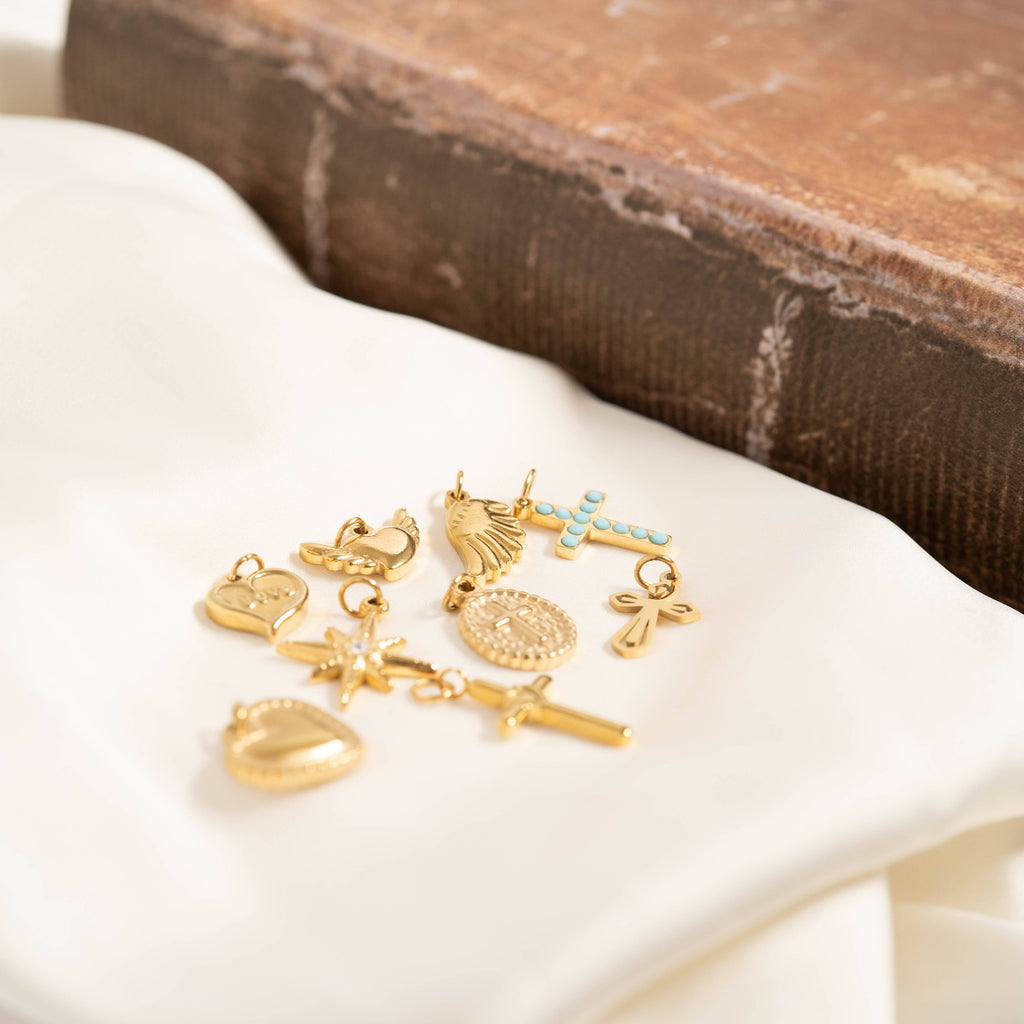 (9pc) 18K Gold PVD Stainless Steel Faith & Love Charm Set : Gold